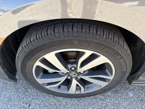 Used 2022 Honda Odyssey Touring image 29