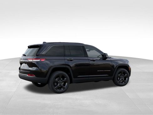 New 2026 Jeep Grand Cherokee Limited image 5