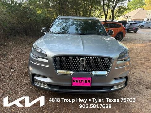 Used 2021 Lincoln Aviator Reserve w/ Elements Package Plus RWD image 2