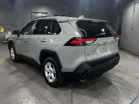 Used 2019 Toyota RAV4 XLE w/ Convenience Package AWD/4WD image 5
