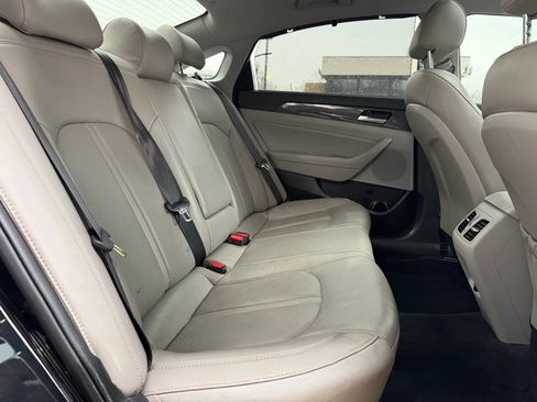 Used 2018 Hyundai Sonata Limited w/ Limited Ultimate Package 03 FWD image 14