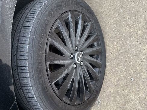 Used 2025 Hyundai Palisade Calligraphy image 25