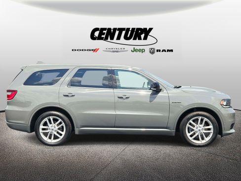 Used 2020 Dodge Durango R/T w/ Blacktop Package RWD image 2