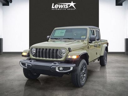 New 2026 Jeep Gladiator Sport