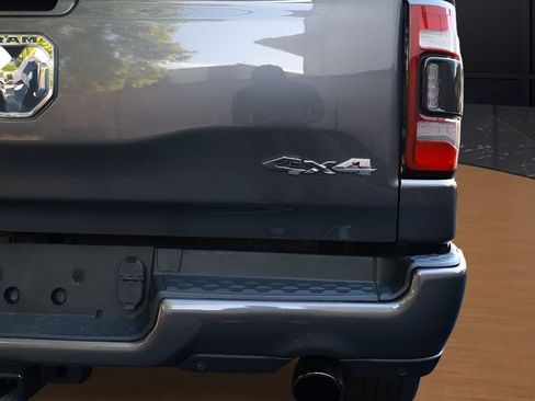 Used 2024 RAM 1500 Big Horn AWD/4WD image 9