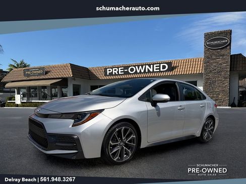 Used 2020 Toyota Corolla SE FWD image 3