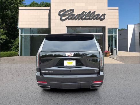 New 2026 Cadillac Escalade Sport w/ Touring Package AWD/4WD image 4