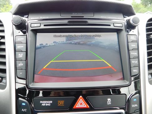 Used 2016 Hyundai Elantra GT w/ Option Group 03 FWD image 12