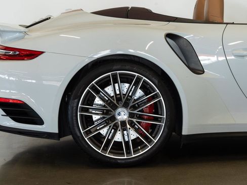 Used 2017 Porsche 911 Turbo image 34