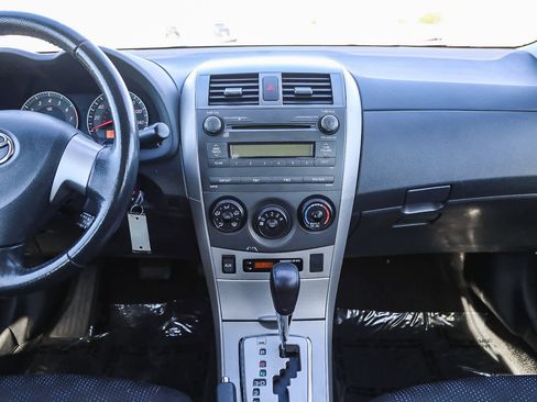 Used 2010 Toyota Corolla S image 13