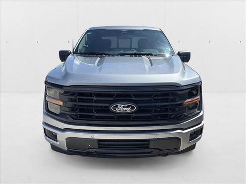 New 2025 Ford F150 XLT w/ Equipment Group 302A MID image 9