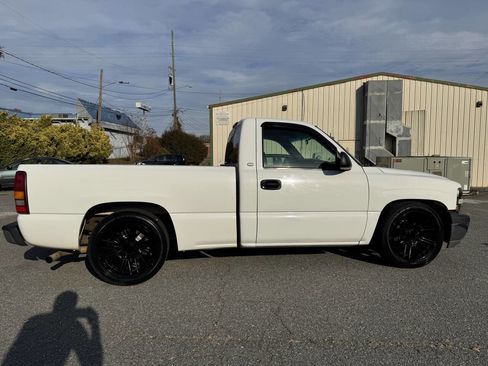 Used 2002 Chevrolet Silverado 1500 2WD Regular Cab image 18