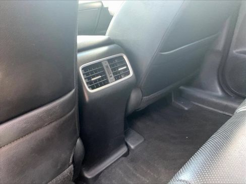 Used 2015 Honda CR-V Touring image 10