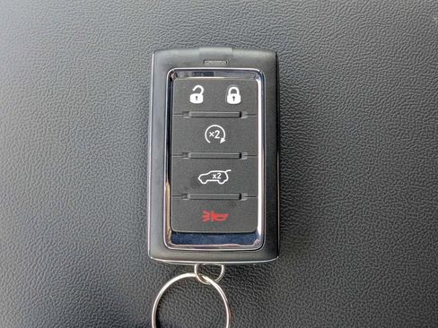 New 2026 Jeep Grand Cherokee L Laredo AWD/4WD image 32