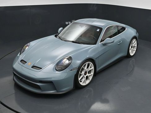 Certified 2024 Porsche 911 GT3 RS RWD image 12
