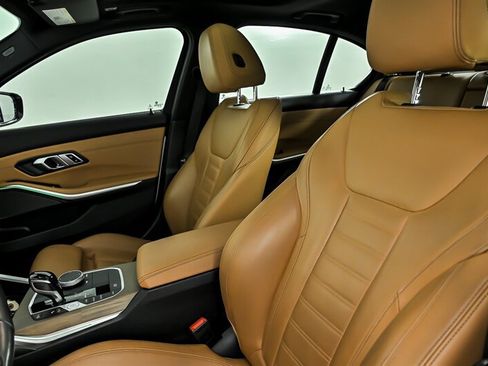 Used 2020 BMW M340i RWD image 18