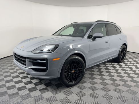 Certified 2026 Porsche Cayenne image 1