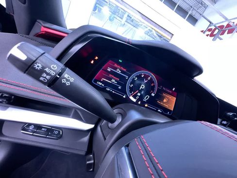 Used 2025 Chevrolet Corvette E-Ray w/ Chrome Exterior Badge Package AWD/4WD image 18