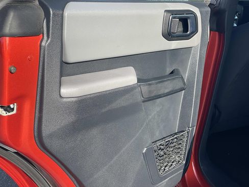 Used 2023 Ford Bronco 4-Door AWD/4WD image 23