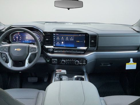 New 2026 Chevrolet Silverado 1500 LT AWD/4WD image 10
