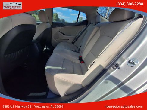 Used 2015 Kia Optima LX w/ Paint Protection Film Package image 16