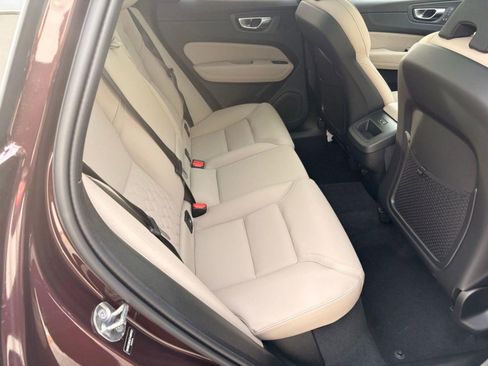 New 2026 Volvo XC60 B5 Plus w/ Climate Package image 25