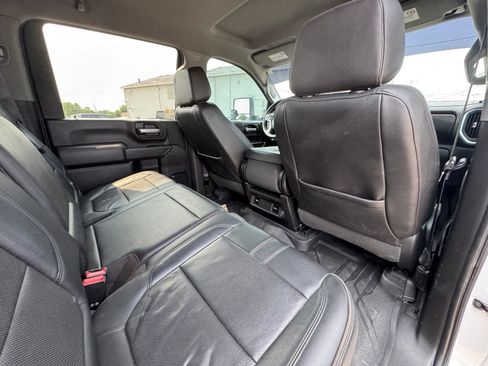 Used 2021 Chevrolet Silverado 2500 LT w/ Fleet Comfort Package AWD/4WD image 35