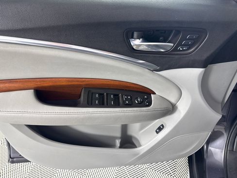 Used 2018 Acura MDX FWD w/ Advance Package image 13