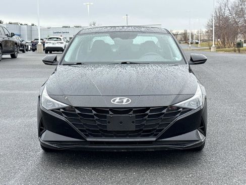 Used 2023 Hyundai Elantra SEL image 28
