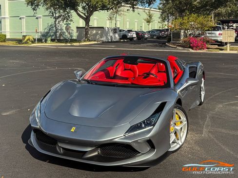 Used 2021 Ferrari F8 Tributo image 7