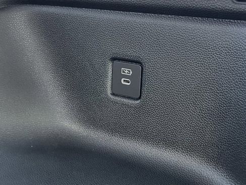 Certified 2025 Honda Pilot EX-L image 41