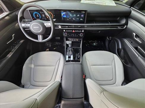 Certified 2026 Hyundai Santa Cruz SEL FWD image 16
