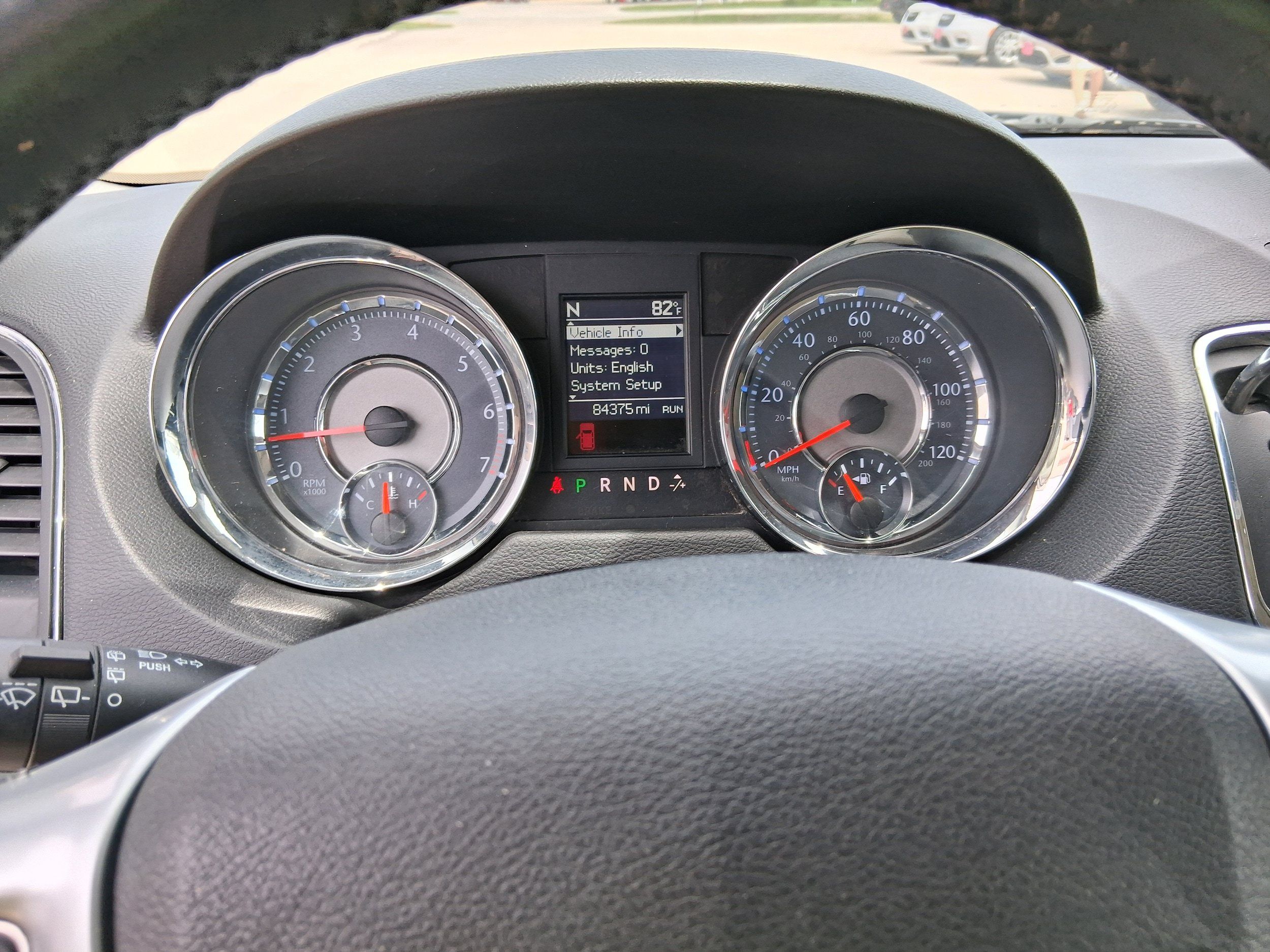 Used 2013 Chrysler Town & Country Touring FWD image 11