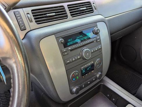 Used 2011 Chevrolet Tahoe LT w/ Luxury Package image 11