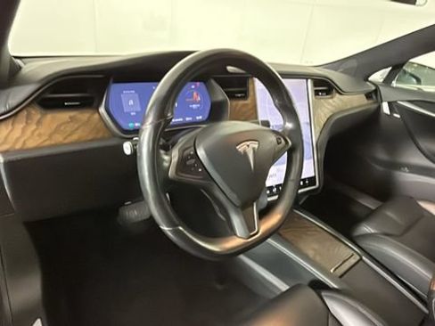 Used 2019 Tesla Model S 100D AWD/4WD image 13