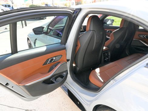 Used 2024 BMW M3 Competition w/ M Driver's Package image 35