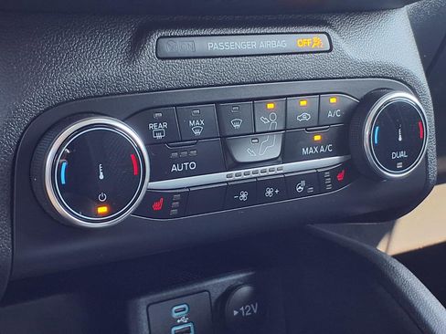 Certified 2023 Ford Escape Active AWD/4WD image 13