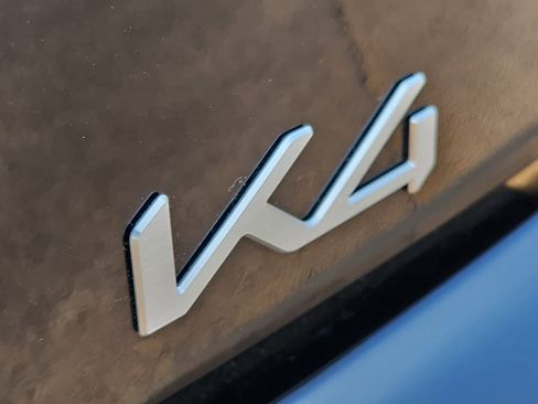 Used 2025 Kia K4 FWD image 10