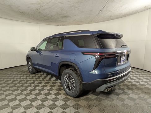 New 2026 Chevrolet Traverse LT w/ Driver Confidence Package image 4
