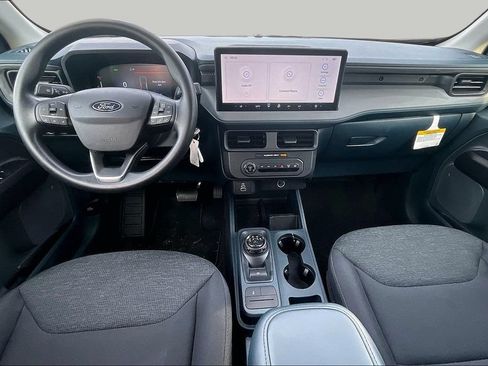 New 2025 Ford Maverick XL FWD image 5
