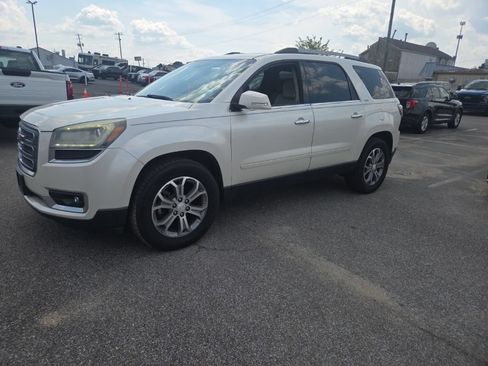 Used 2015 GMC Acadia SLT FWD image 4
