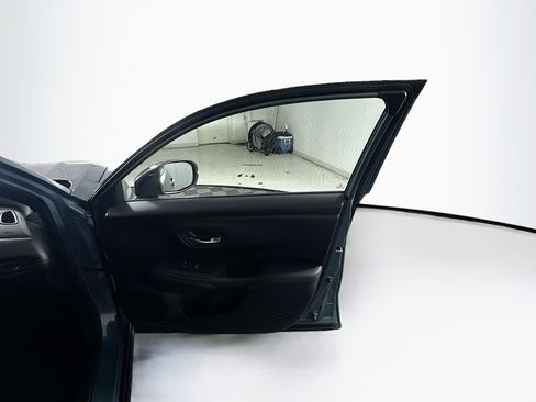 Used 2023 Honda HR-V Sport image 30