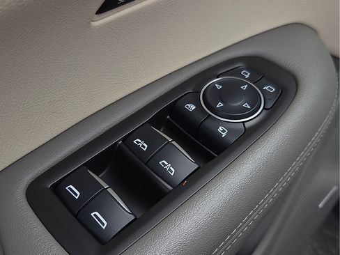 Used 2023 Cadillac XT6 Premium Luxury AWD/4WD image 14