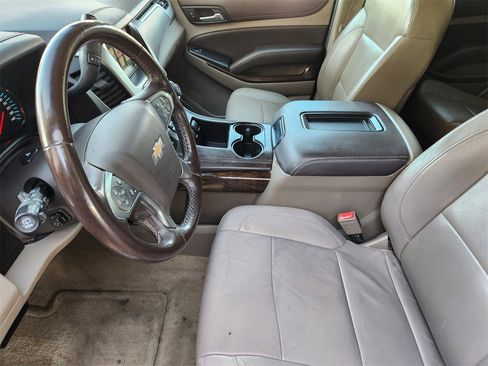 Used 2015 Chevrolet Tahoe LT w/ Luxury Package image 12