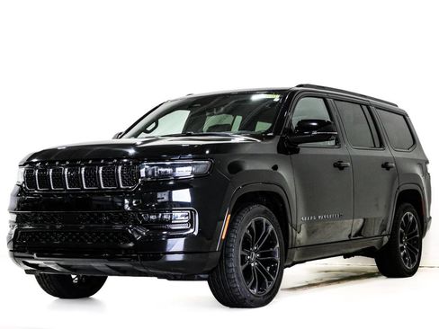 Used 2024 Jeep Grand Wagoneer Series II w/ Quick Order Packagew 28T AWD/4WD image 3