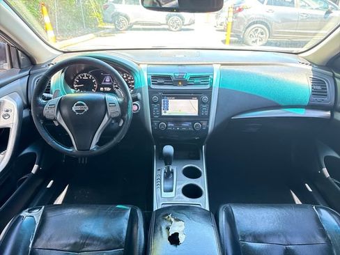 Used 2015 Nissan Altima 3.5 SL FWD image 12
