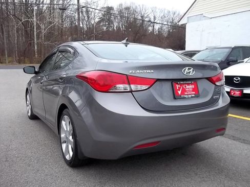 Used 2013 Hyundai Elantra Limited w/ Technology Pkg image 2