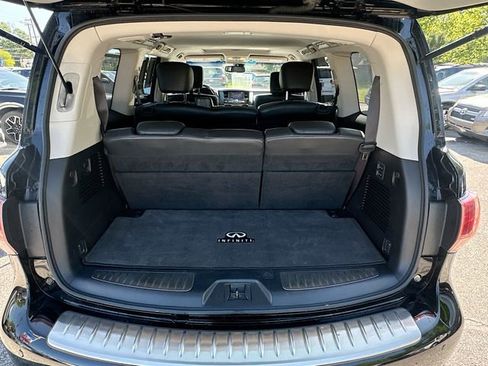 Used 2011 INFINITI QX56 4WD w/ Deluxe Touring Pkg image 29