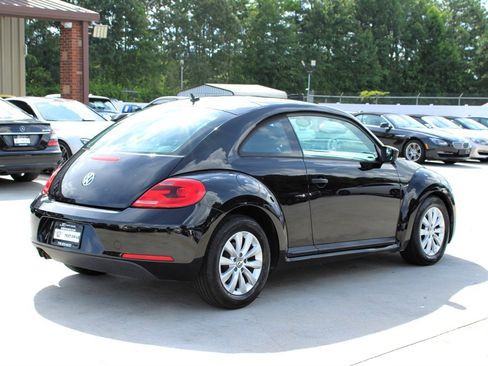 Used 2013 Volkswagen Beetle 2.5 image 7