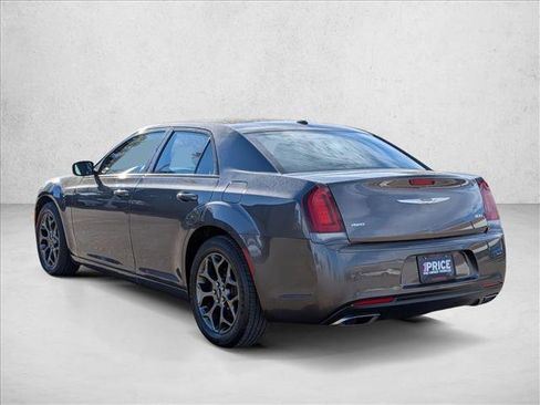 Used 2017 Chrysler 300 S image 7